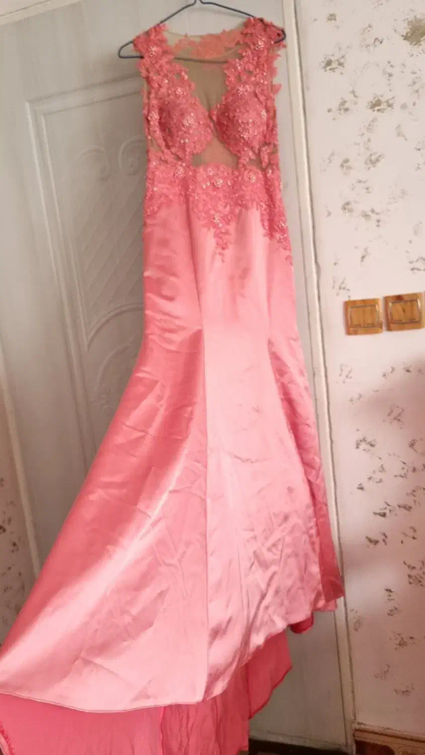 لباس مجلسی شیک|لباس|قرچک, میرزائی جنوبی|دیوار