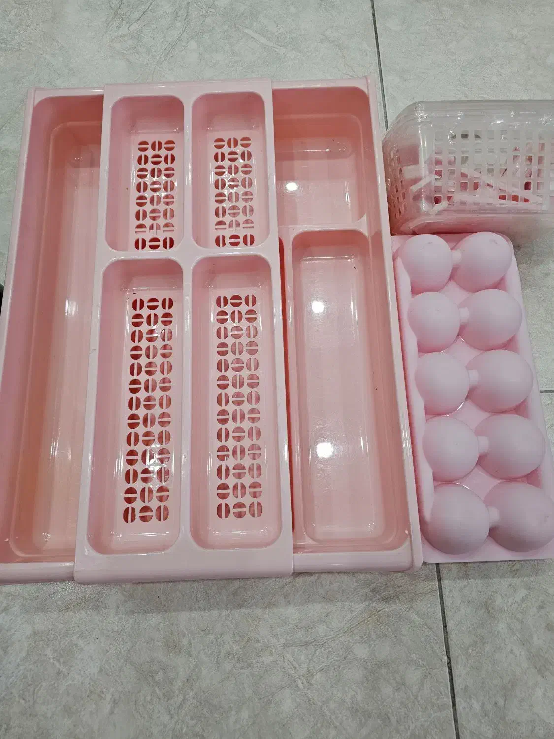 جاقاشقی|ظروف نگهدارنده، پلاستیکی، یک‌بارمصرف|زنجان, |دیوار