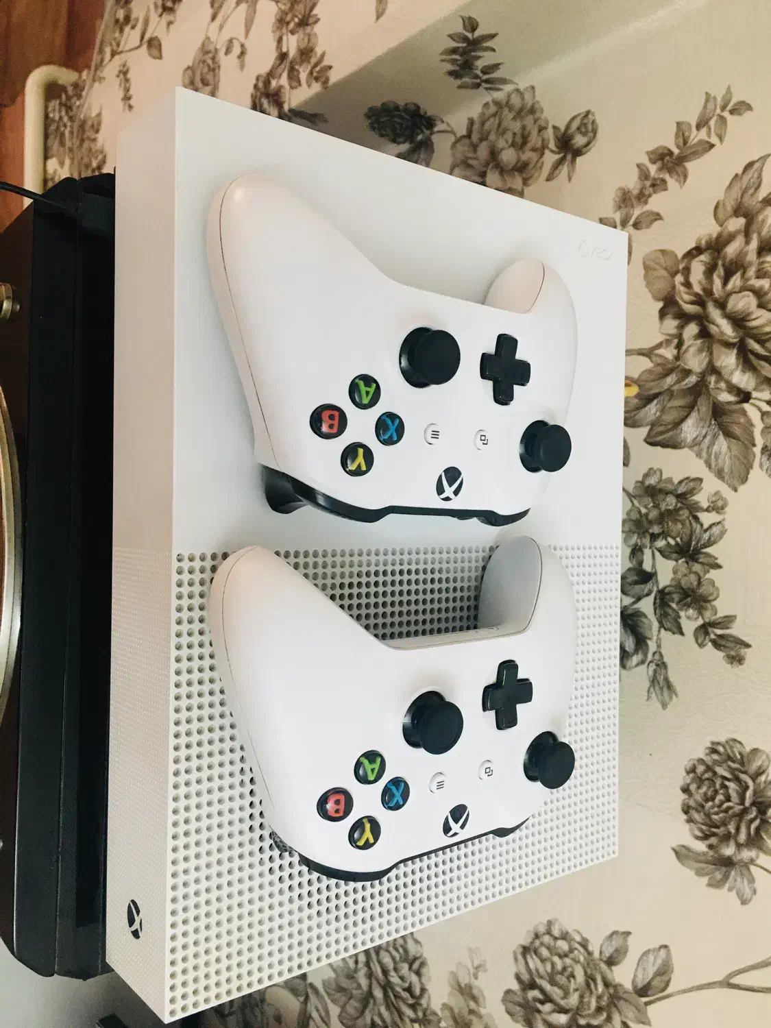 Xbox one s 1T|کنسول، بازی ویدئویی و آنلاین|شهریار, شهریار|دیوار
