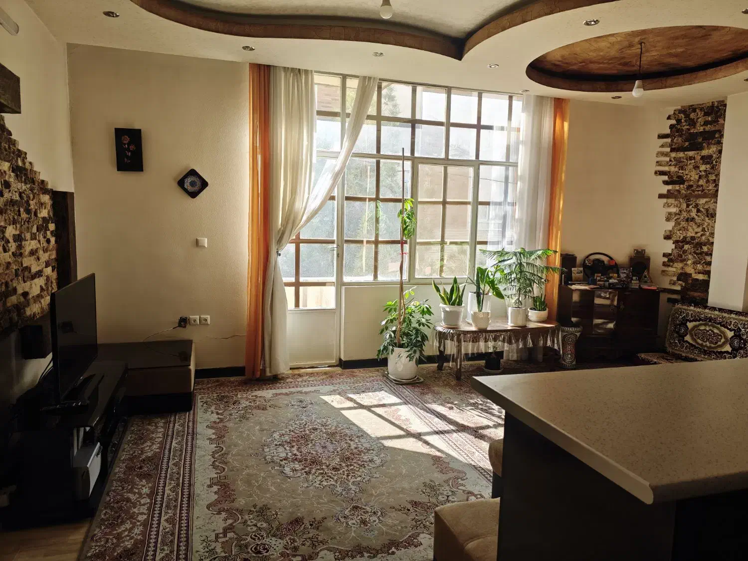 آپارتمان ۸۴ متری دو خواب|فروش آپارتمان|شاهینشهر, شهرک هشت بهشت|دیوار