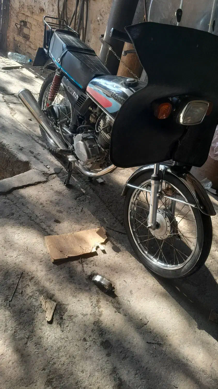 موتور۱۲۵ عقیق ۸۶|موتورسیکلت|کاشان, باغ ماجد|دیوار