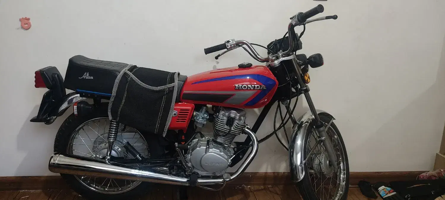 هرم ملی|موتورسیکلت|اصفهان, الهیه|دیوار