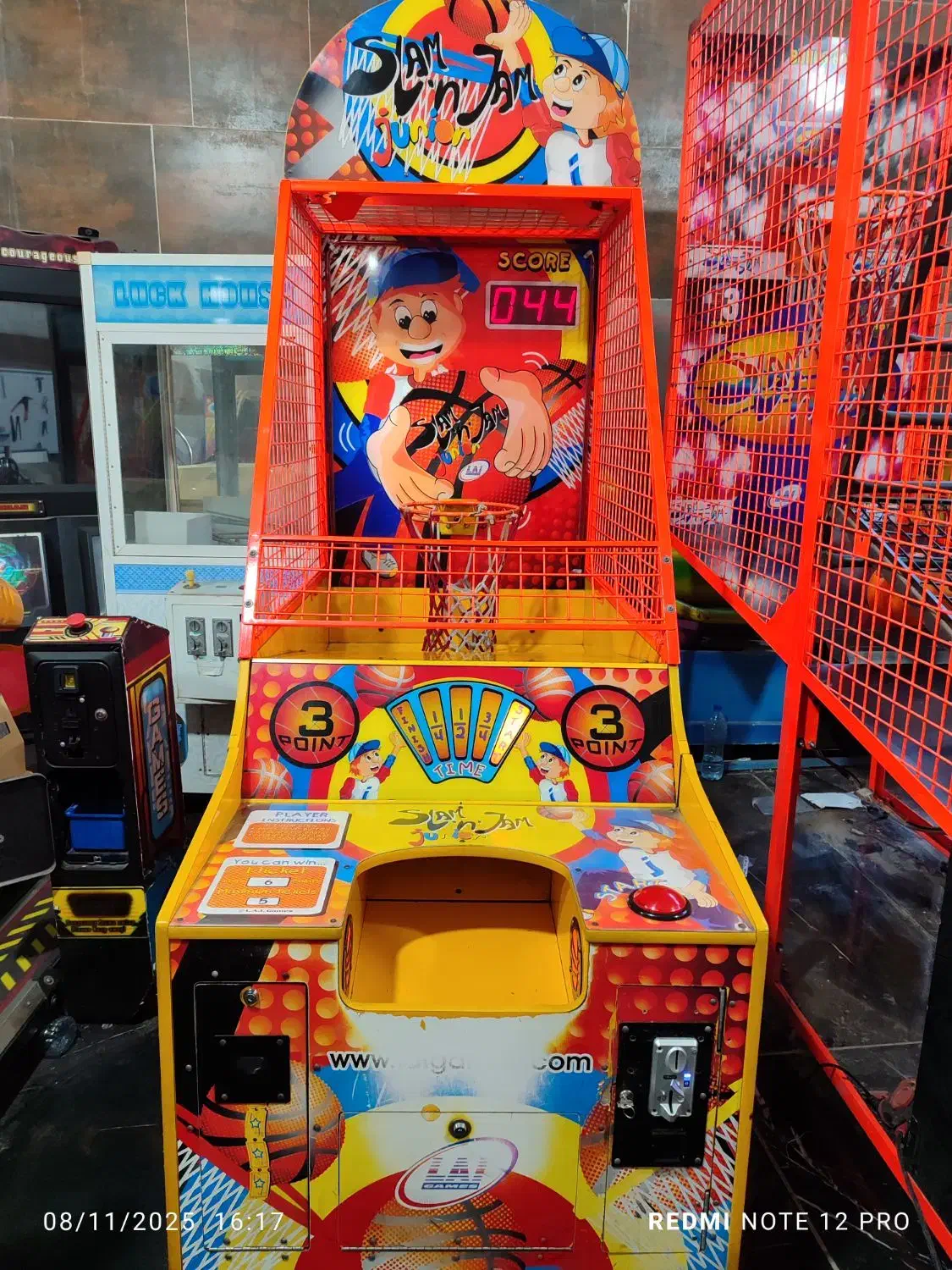 فروش تعدادی دستگاه شهربازی  خانه بازی|اسباب‌‌بازی|تهران, شهرک آپادانا|دیوار