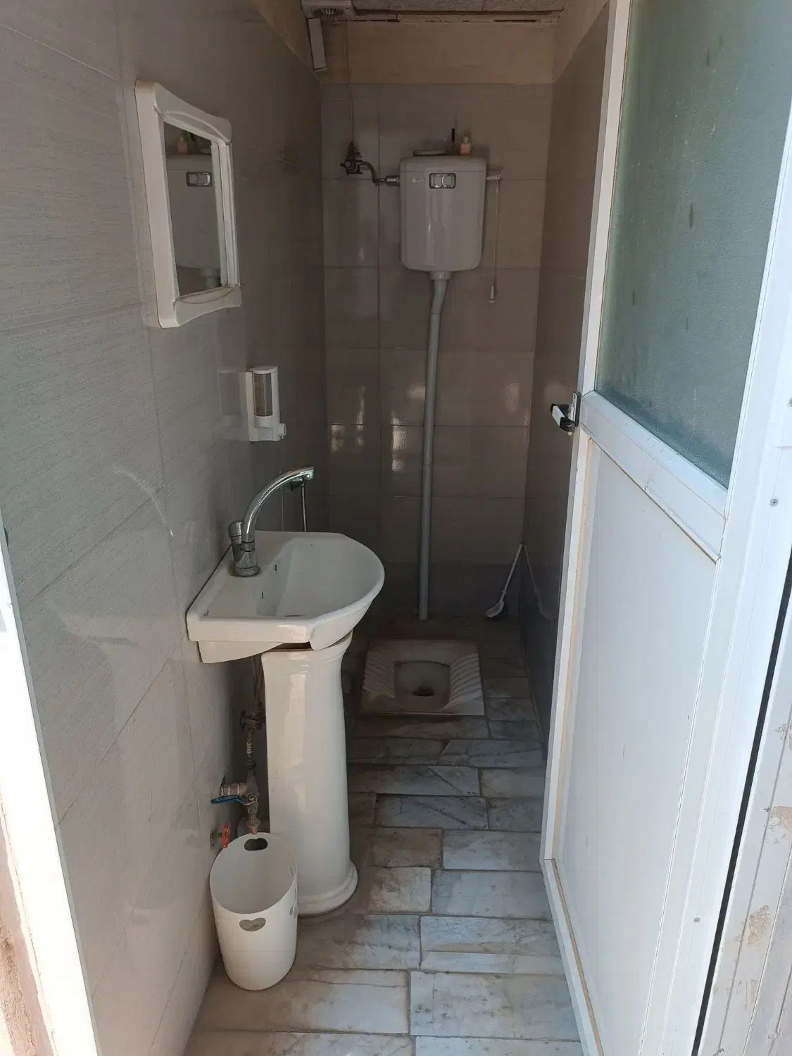 کارگاه ۱۳۰ متری شهر جدید هشتگرد|اجارهٔ دفتر صنعتی، کشاورزی، تجاری|هشتگرد, فاز ۱ مهستان|دیوار