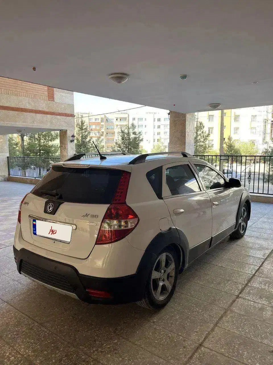 اچ سی کراس دانگ فنگ H30 کراس مدل 96 سفید بدون رنگ|خودرو سواری و وانت|مشهد, الهیه|دیوار