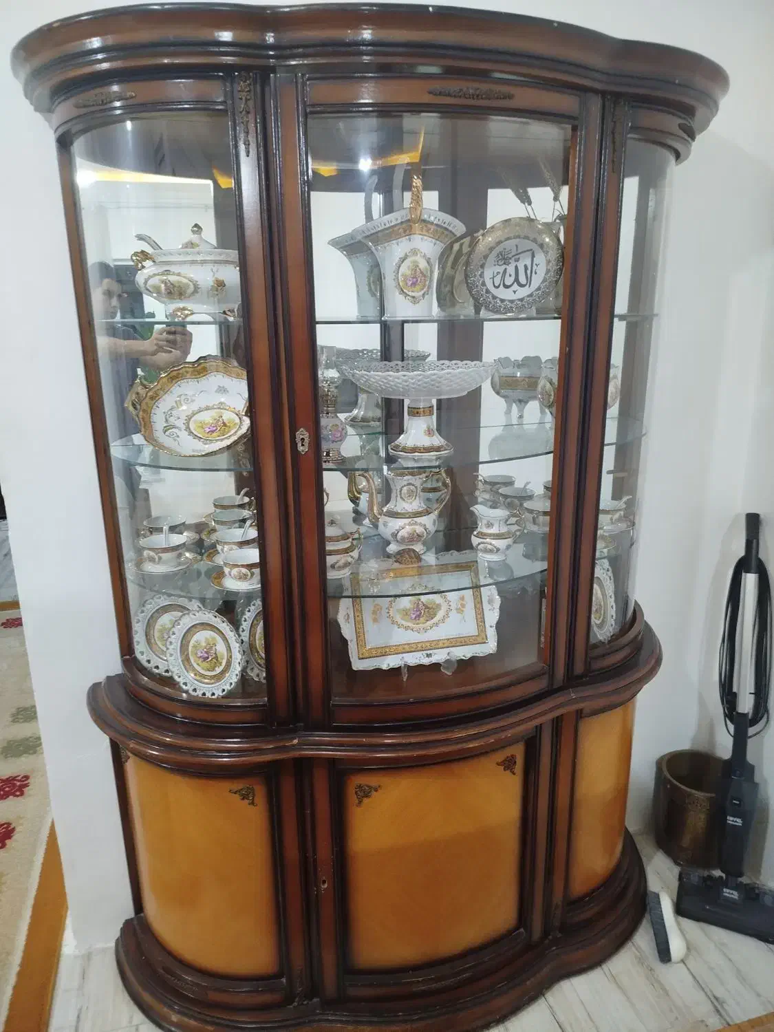 بوفه تزیینی|بوفه، ویترین، کنسول|لاهیجان, لیالستان|دیوار