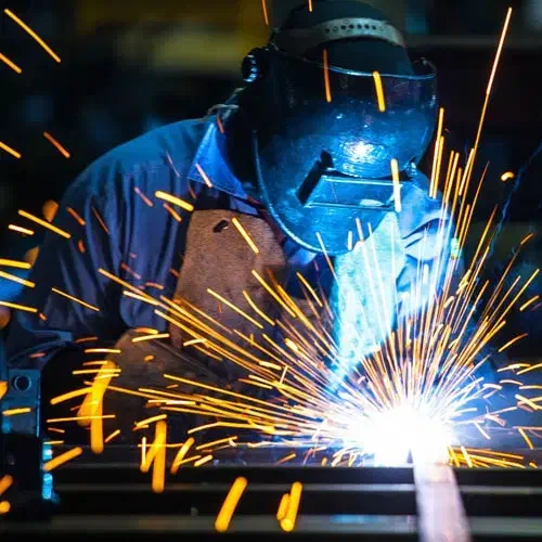 جوشکاری وکاربیت کاری و برش کاری در میرجاوه|خدمات موتور و ماشین|خاش, |دیوار