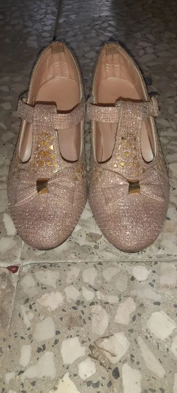 کفش مجلسی دخترانه|کیف، کفش، کمربند|قم, شهرک طالقانی|دیوار