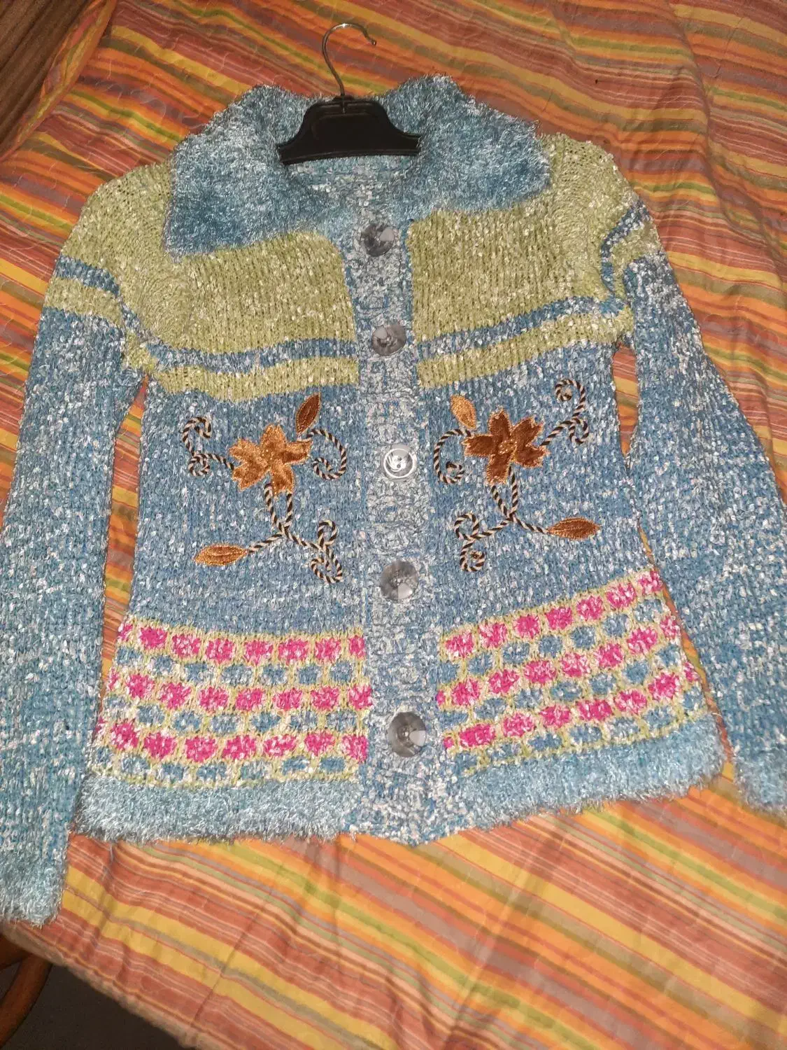 راهنمایی و کمک جهت لباس های زمستانه|فعالیت داوطلبانه|بابل, |دیوار