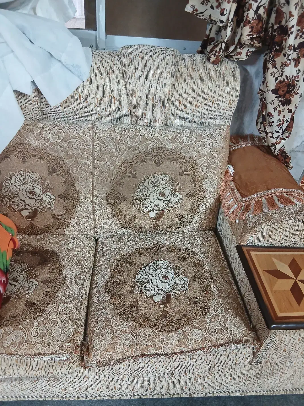 فروش مبل باکیفیت عالی بدون خرابی زیرقیمت|مبلمان خانگی و میز عسلی|بابل, |دیوار