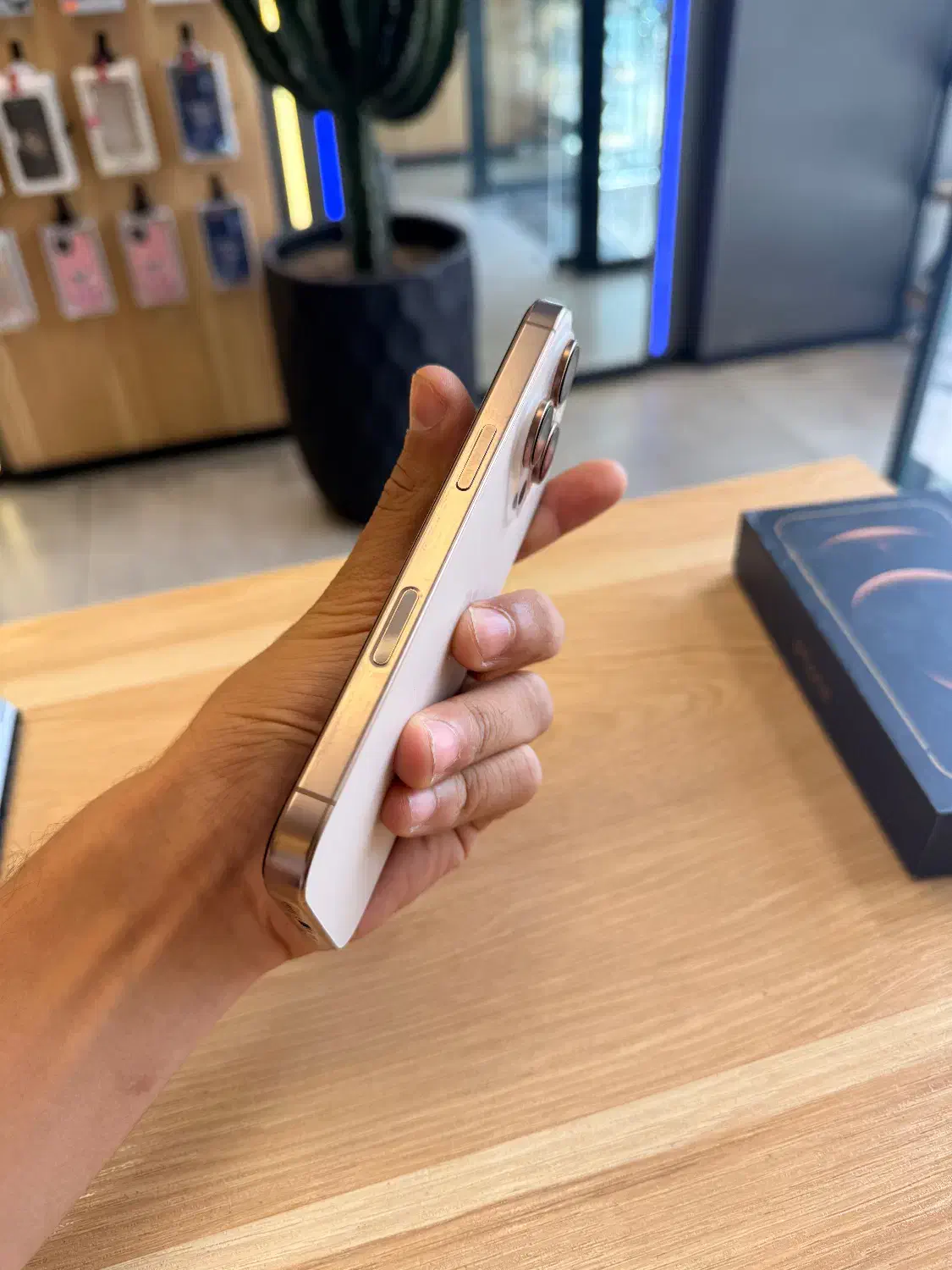 آیفون ۱۶ پرو iPhone 16 pro|موبایل|مشهد, بهشت|دیوار