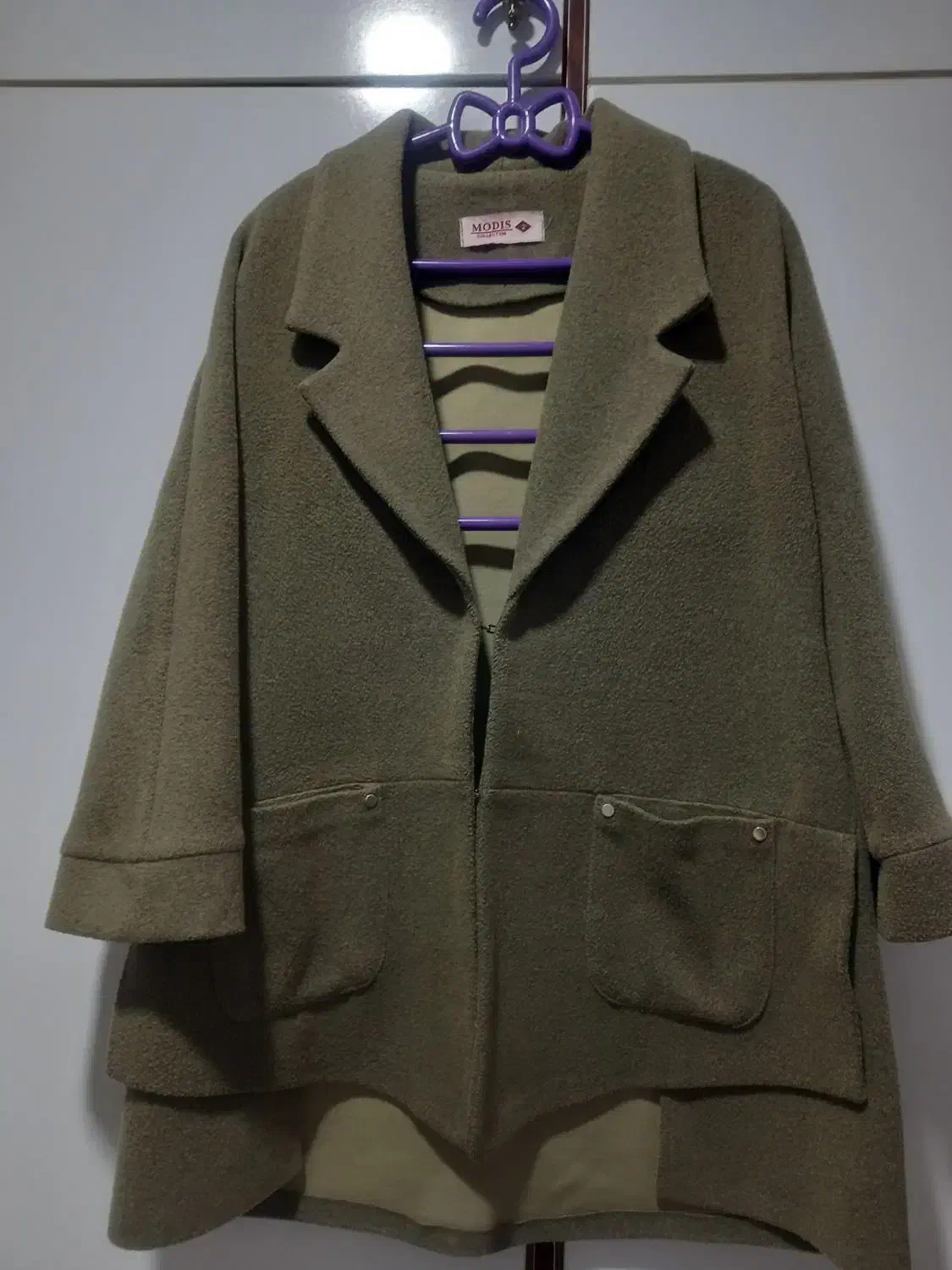 پالتو فوتر|لباس|رشت, حمیدیان|دیوار