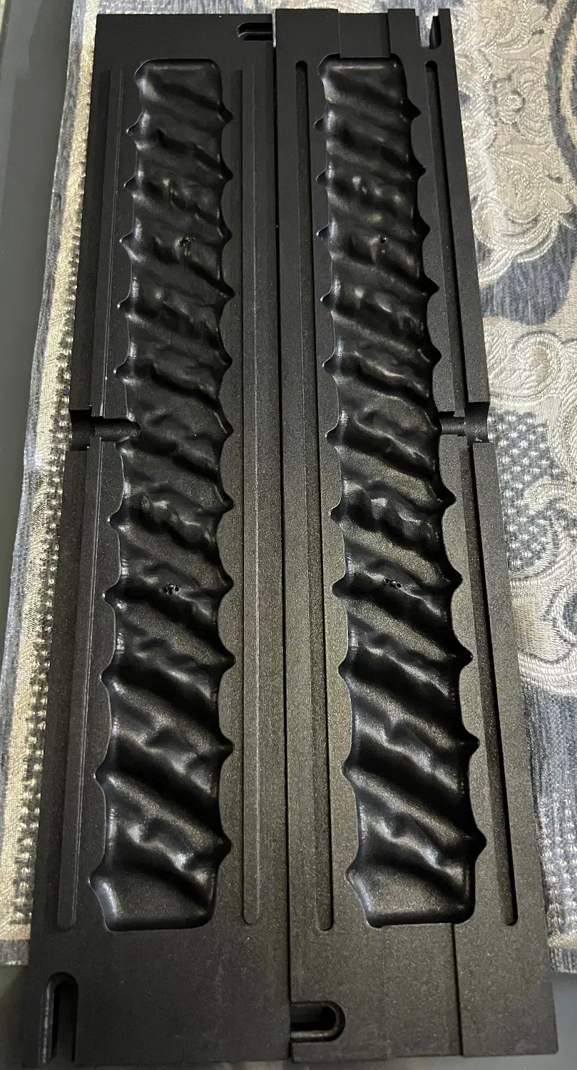 قالب کباب طرح دست محک ماشین|ظروف پختوپز|مشکیندشت, |دیوار