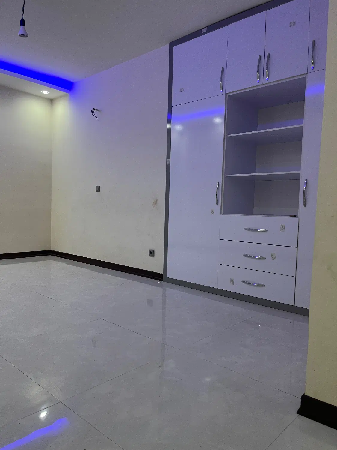 فروش آپارتمان جنوبی ۳خواب صفرتکمیل - Widok 3