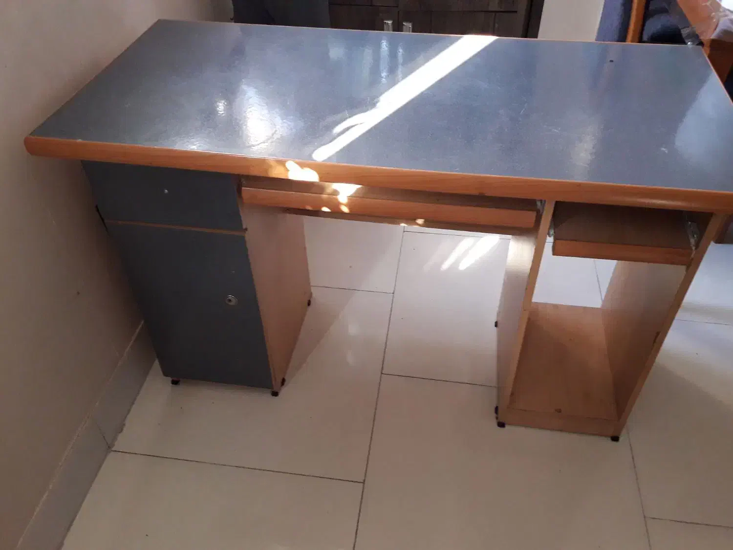 میز کامپیوتر|میز تحریر و کامپیوتر|شیراز, شهرک مطهری|دیوار