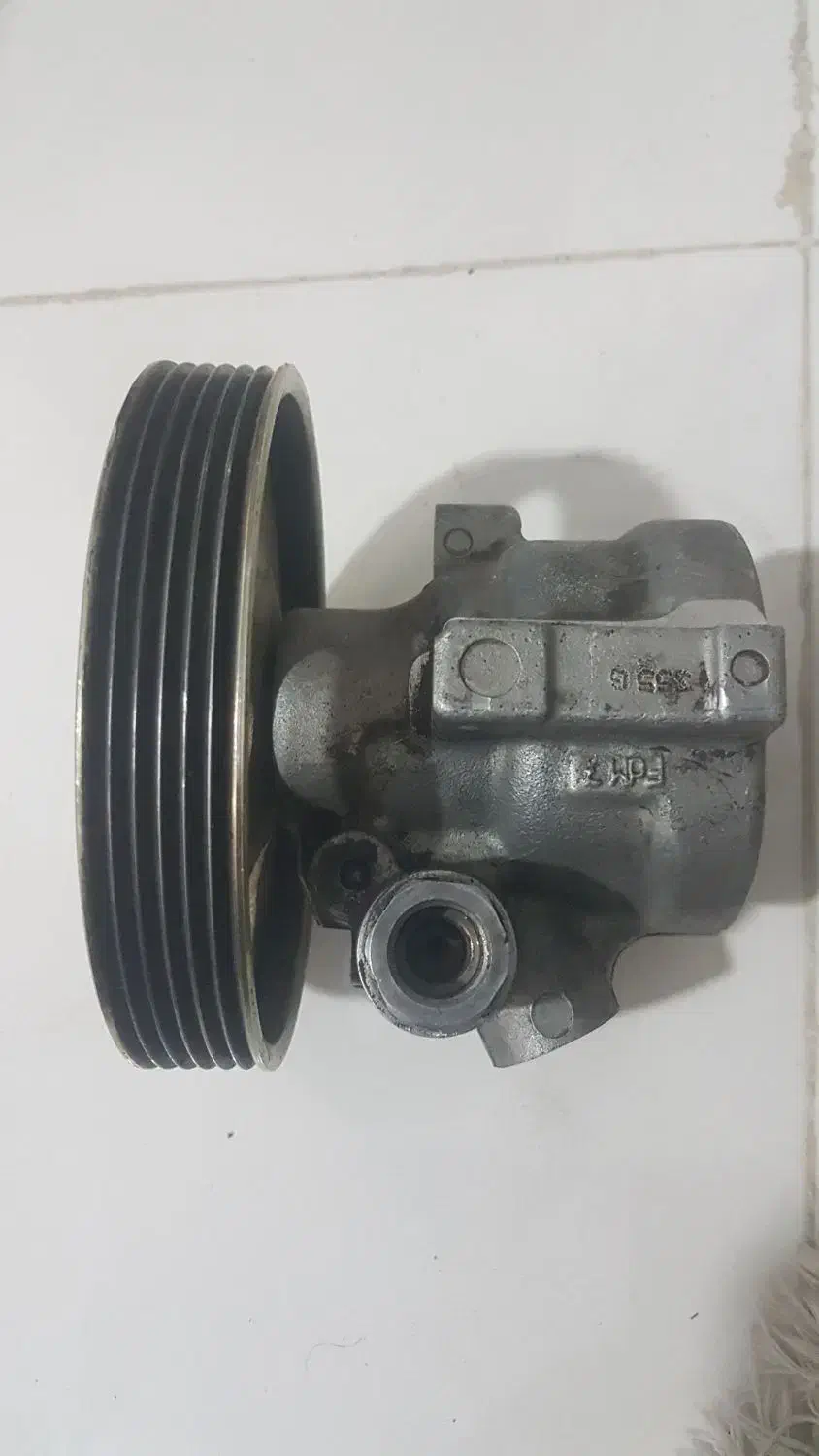 پمپ هیدرولیک فرمان ۲۰۶|قطعات یدکی و لوازم جانبی|قم, شهدا|دیوار