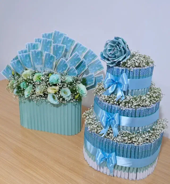 پول آرایی و باکس کادو و گل آرایی|گل مصنوعی|تبریز, |دیوار