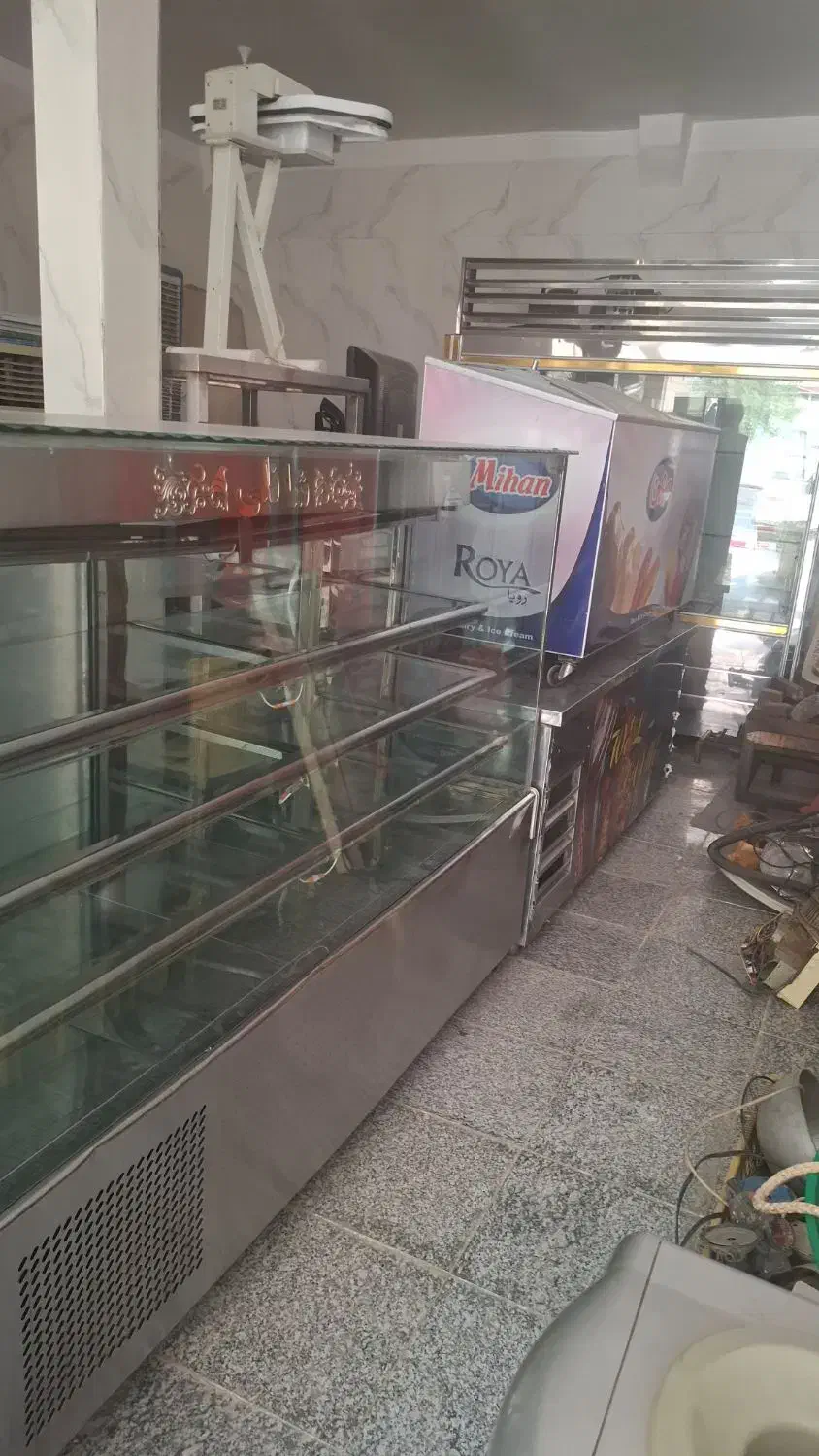 فروش و حرید انواع لوازم رستوران و ساندویچی|کافی‌شاپ و رستوران|تهران, تهرانسر مرکزی|دیوار