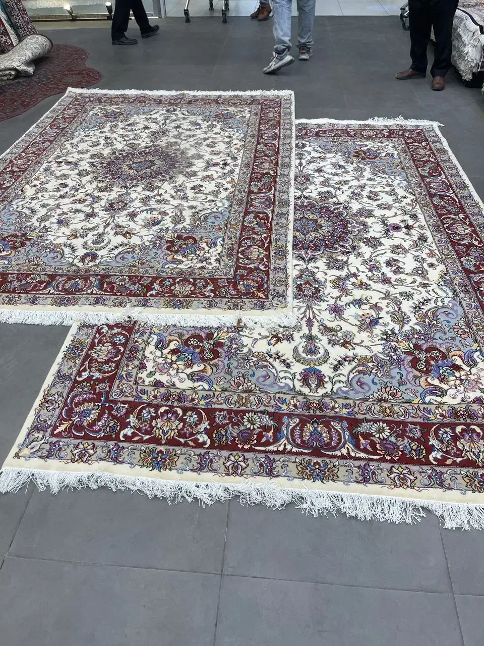 فرش دستباف (بساک)جفت ۶ متری ۵ رنگ ابریشم|فرش|مشکیندشت, |دیوار