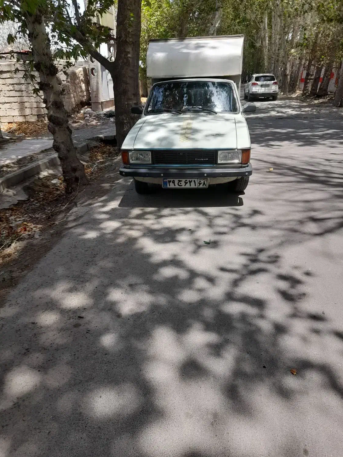 پیکان وانت|خودرو سواری و وانت|میانه, |دیوار