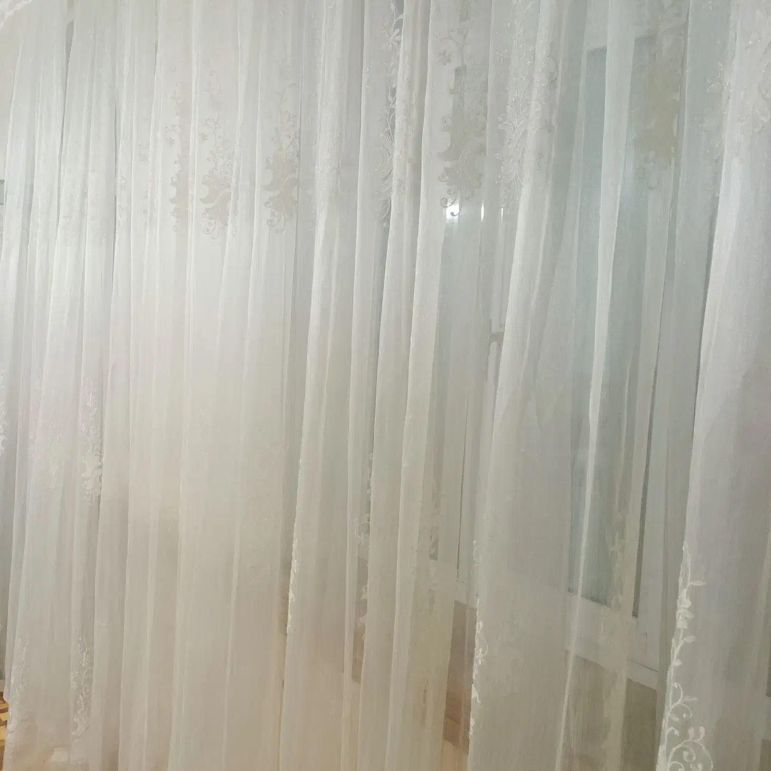 پرده|پرده، رانر، رومیزی|جلفا, |دیوار