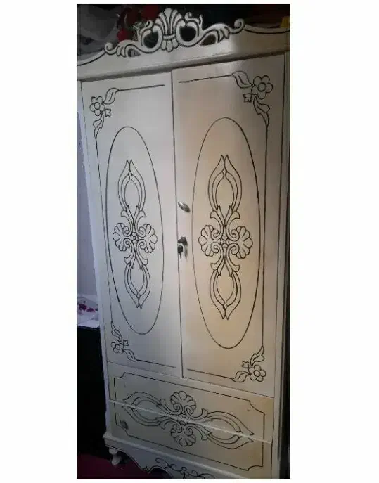 میز تیوی ومبل هفت نفره .کمد لباس. باند|مبلمان خانگی و میز عسلی|قم, باغ کرباسی|دیوار