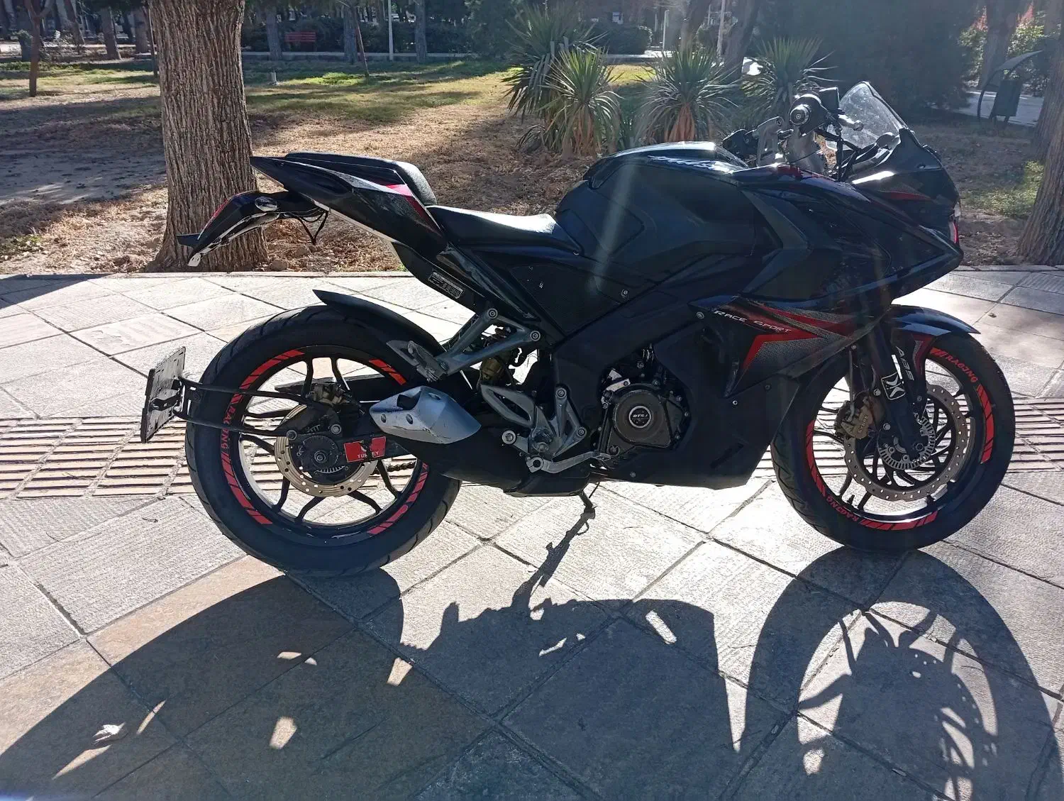 آر اس 200|موتورسیکلت|تهران, یاخجی آباد|دیوار