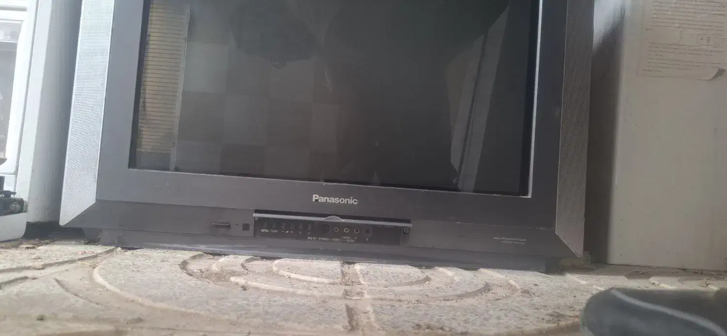تلویزیون پاناسونیک صفحه تخت|تلویزیون و پروژکتور|اصفهان, بهارستان|دیوار