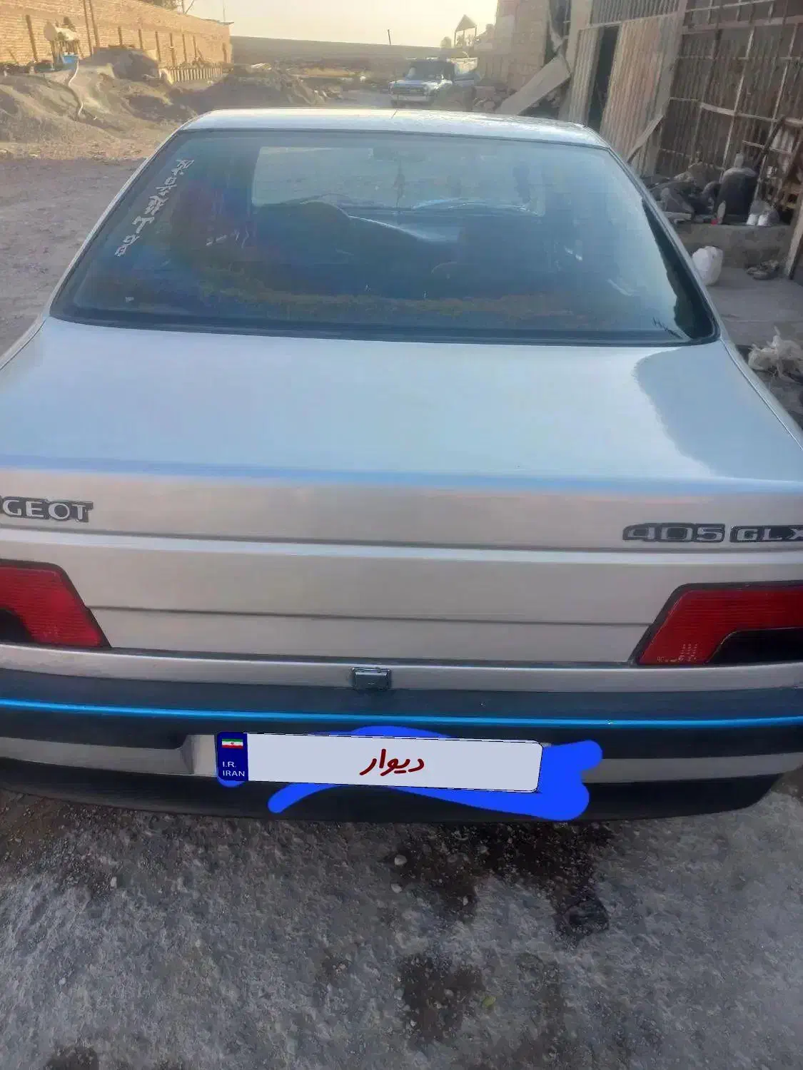 .پژو ۴۰۵ نقره ای مدل ۱۳۸۸ قرچک ورامین|خودرو سواری و وانت|قرچک, ولی آباد|دیوار