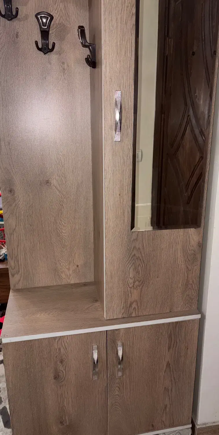 جاکفشی ایستاده در حد نو|جاکفشی، کمد، دراور|تهران, شادآباد|دیوار