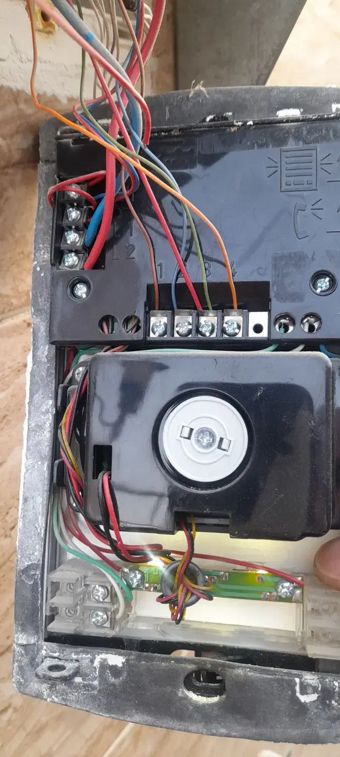 نصب و تعمیر انواع آیفون صوتی و تصویری|خدمات پیشه و مهارت|ایذه, |دیوار