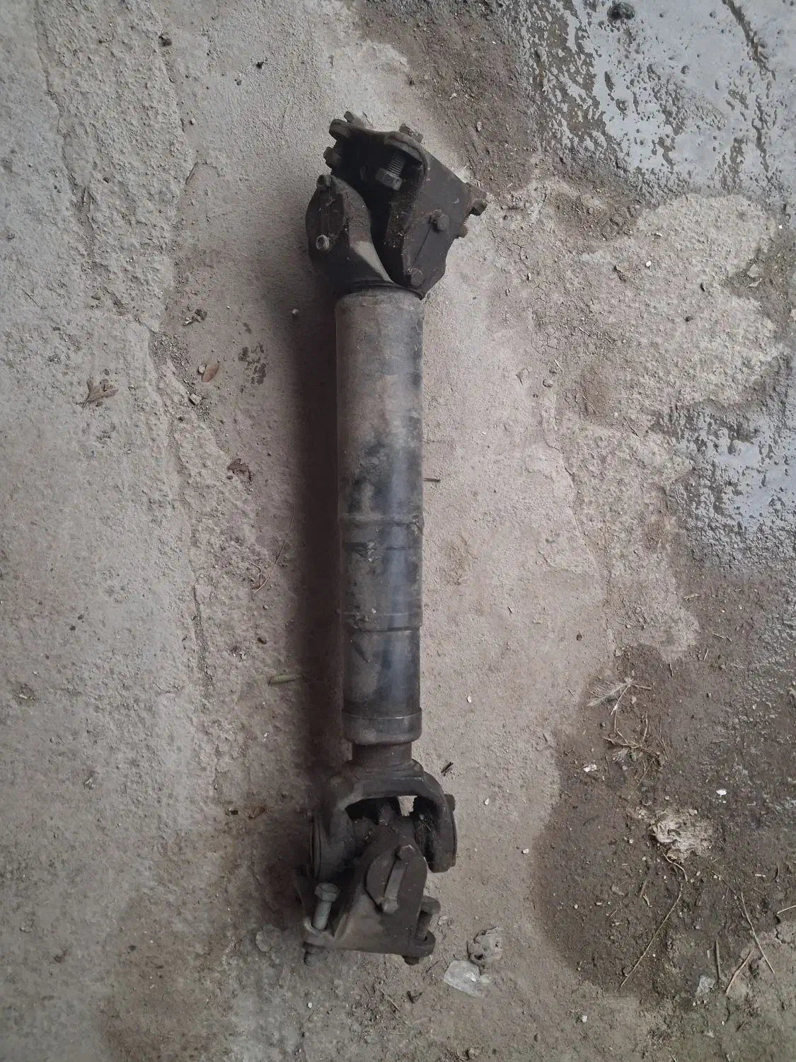 گاردن|ماشین‌آلات صنعتی|ابریشم, |دیوار