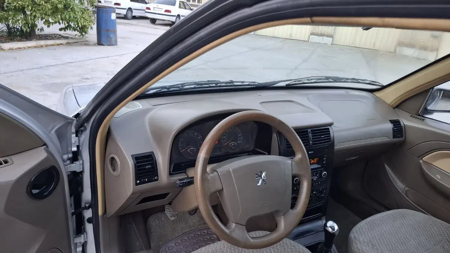 پژو دوگانه فابریک|خودرو سواری و وانت|جهرم, |دیوار