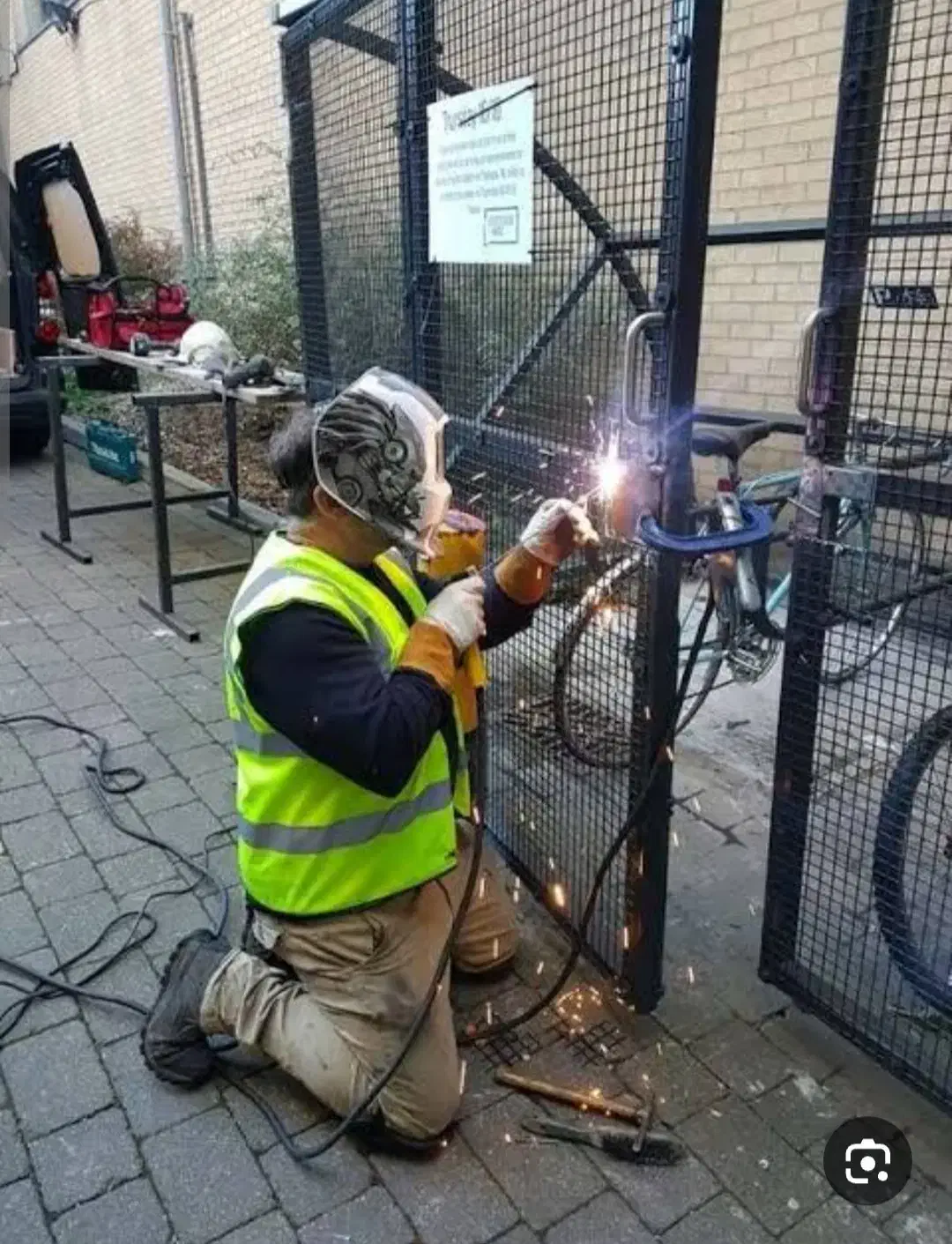 جوشکاری و پلاستر و آجر کاری|خدمات پیشه و مهارت|شوشتر, |دیوار