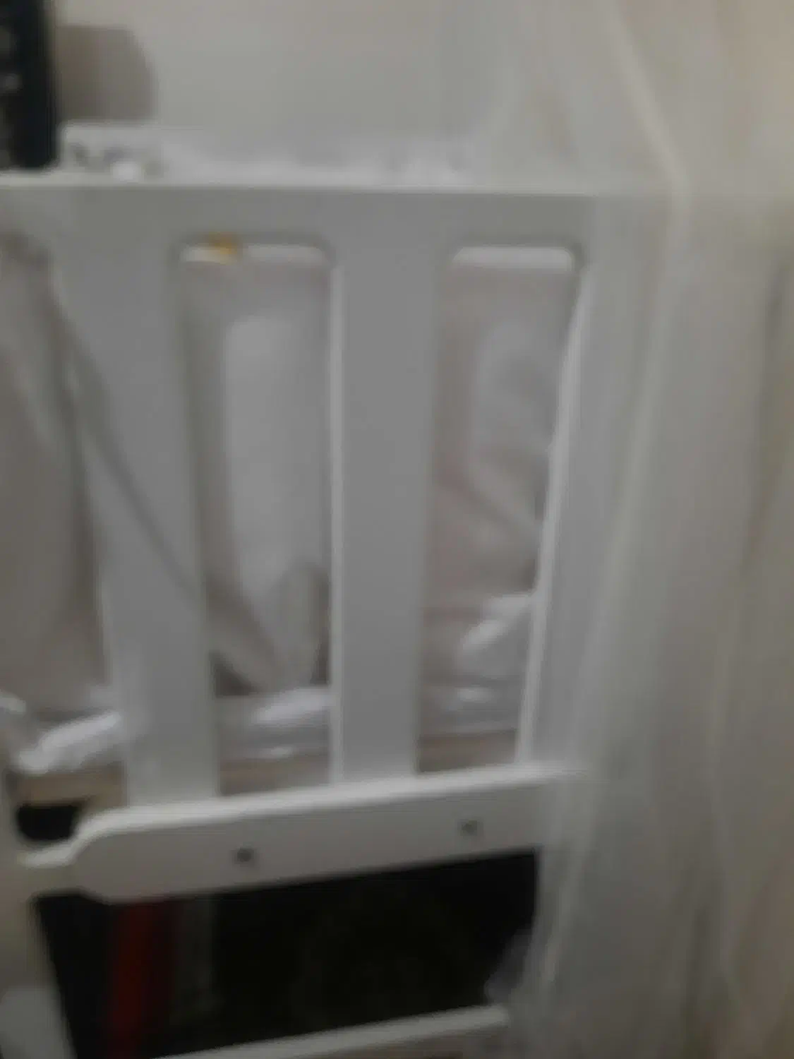 تخت|تخت و صندلی بچه|اردبیل, |دیوار