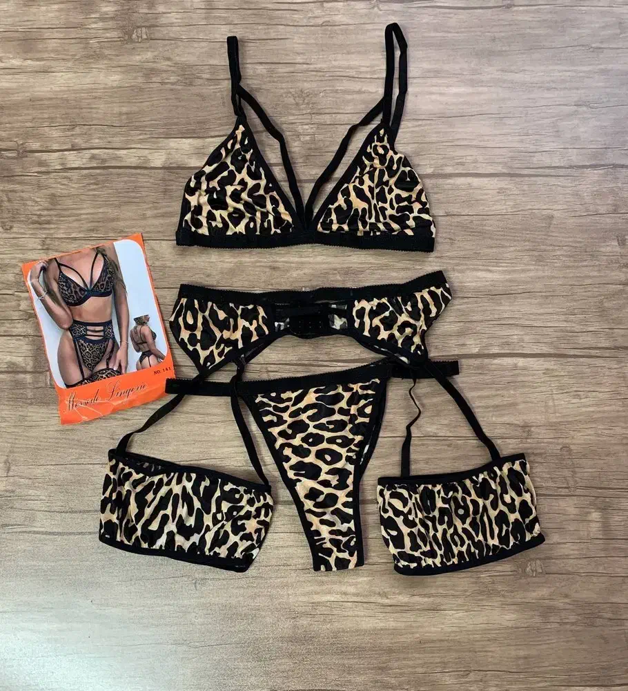 جوراب شلواری جدید اف خورده تا ۱۲ ظهر|لباس|تهران, درب دوم|دیوار