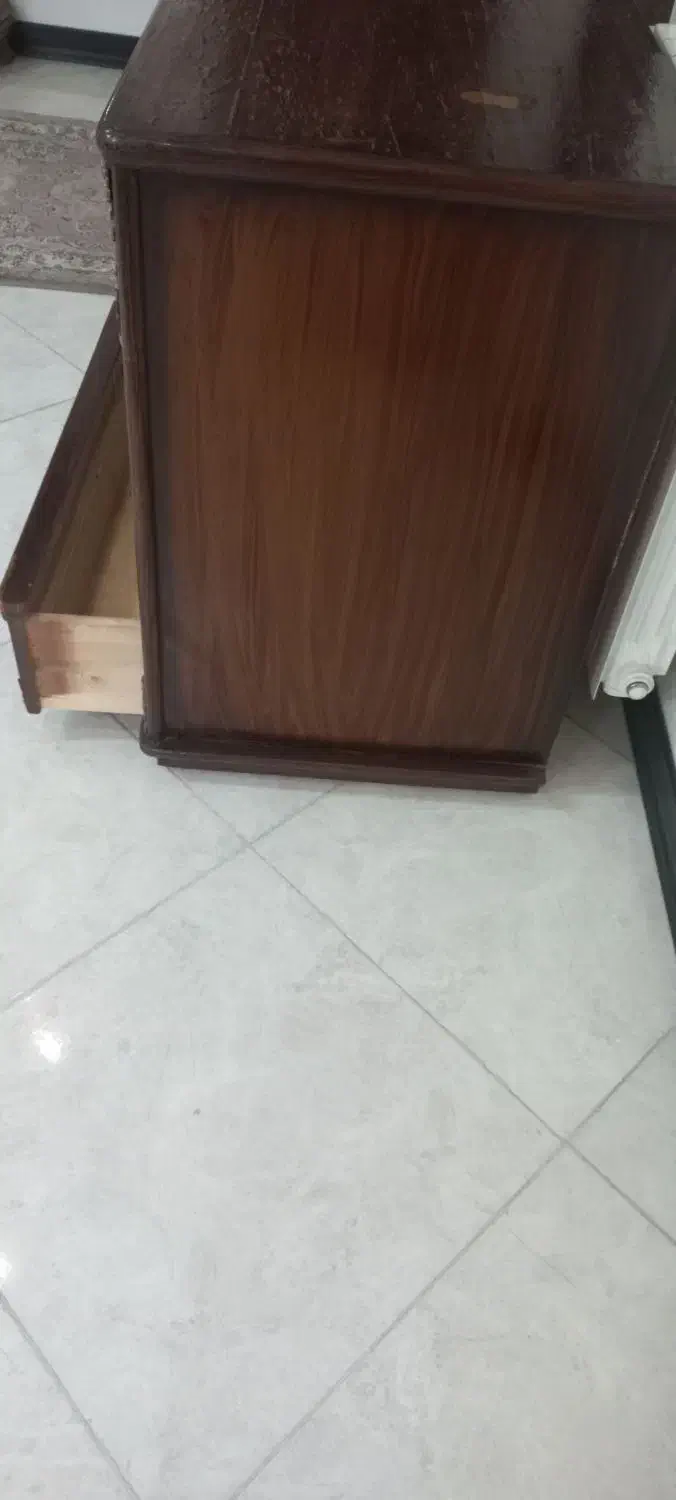 دراور چهار کشو یی برنز کاری|جاکفشی، کمد، دراور|تهران, پرستار|دیوار