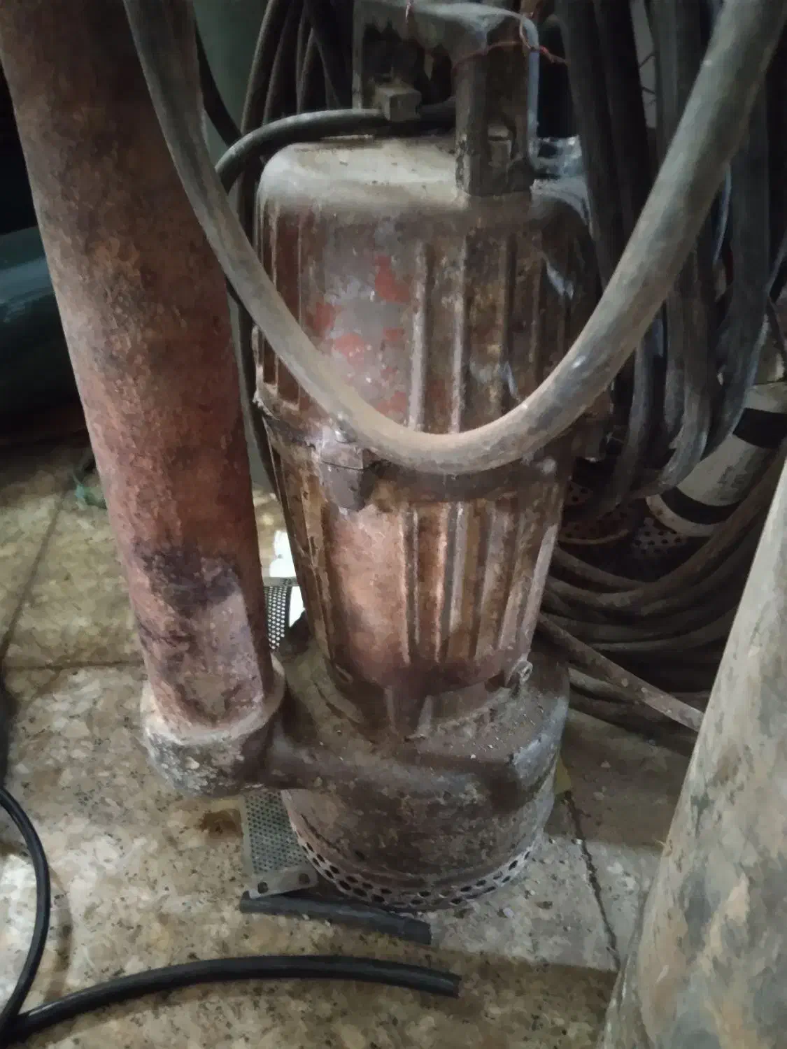 کفکش اسپیکو و راد پمپ دو اینچ تکفاز|ماشین‌آلات صنعتی|قوچان, |دیوار