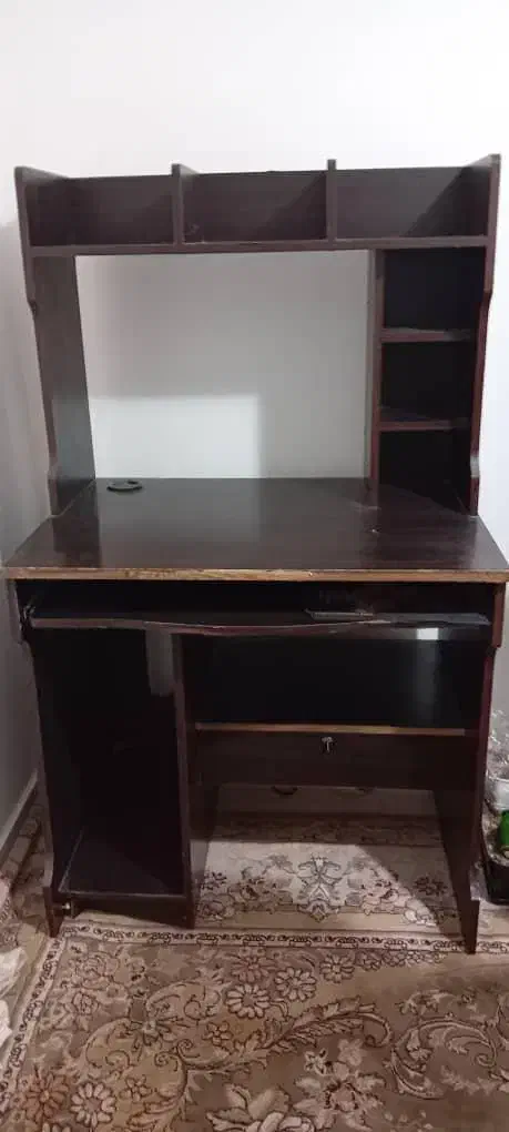 میز کامپیوتر و صندلی|میز تحریر و کامپیوتر|پاکدشت, کبودگنبد|دیوار