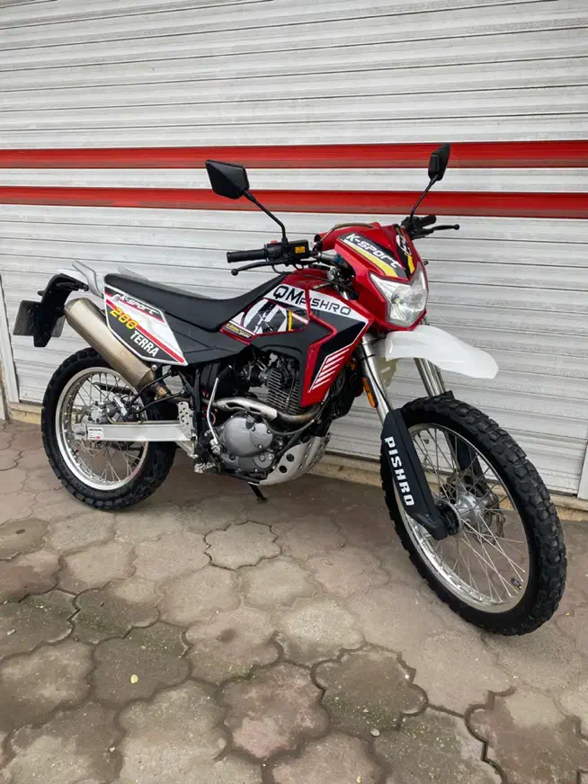 تریل پیشرو۲۰۰ مشابه خشک بدون نقطه|موتورسیکلت|آستانه اشرفیه, |دیوار