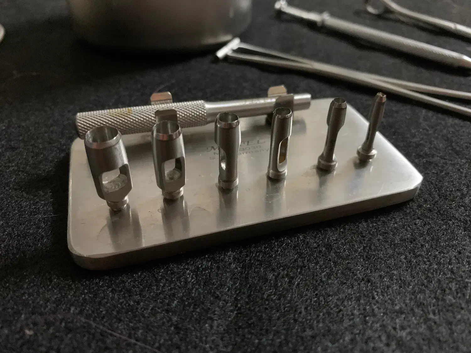 کاشت نگین بدن میکرودرمال|پزشکی|تهران, جمهوری|دیوار