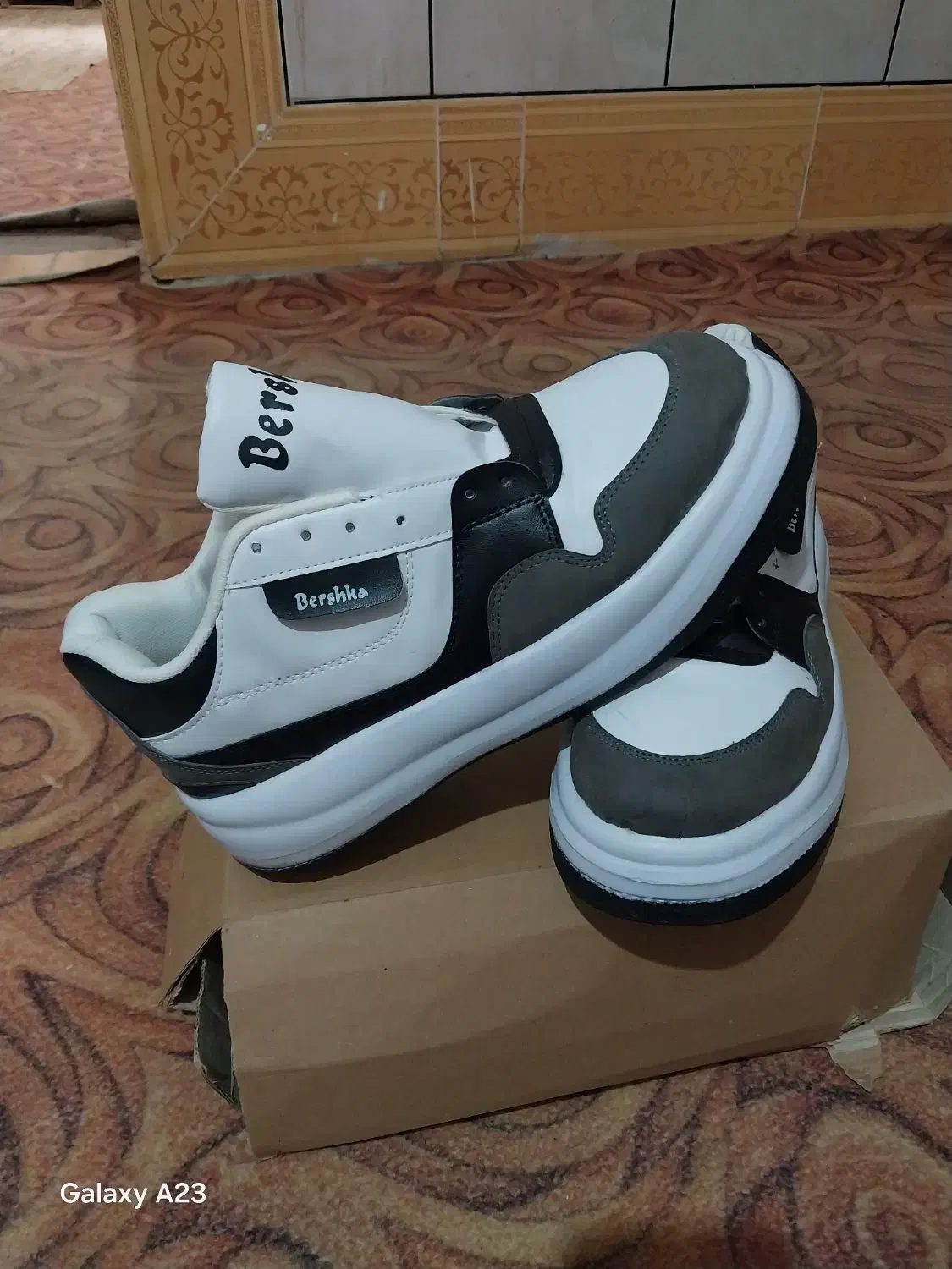 درحدنو تمیز تمیز|کیف، کفش، کمربند|سوسنگرد, |دیوار