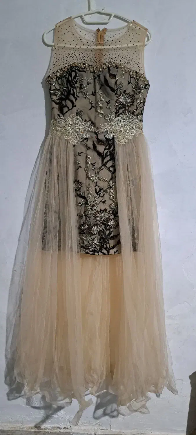 لباس مجلسی|لباس|شاهرود, |دیوار