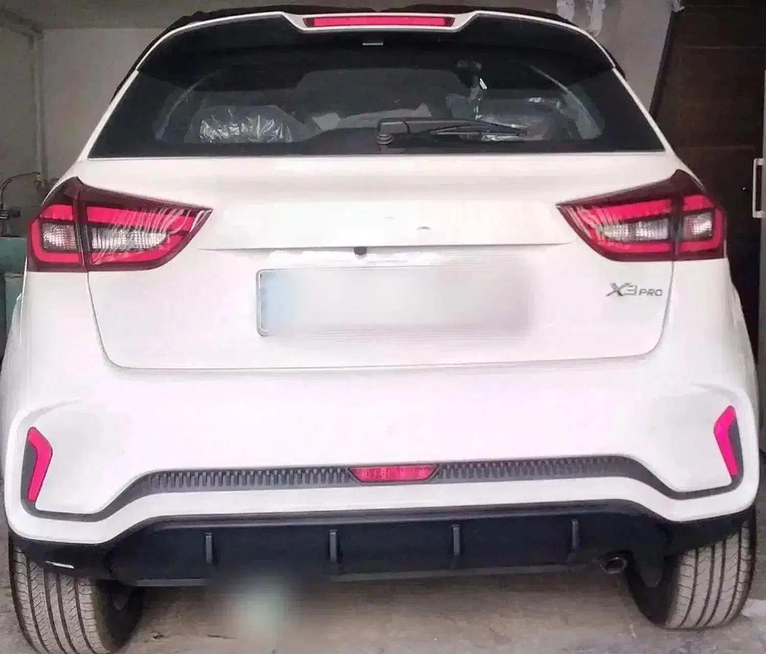 بک x3 پرو مدل 404 رنک سفید|خودرو سواری و وانت|قم, زاد|دیوار