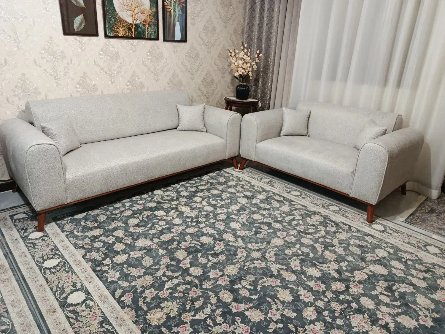 مبل مینیمال تخت خواب شو|مبلمان خانگی و میز عسلی|محمدشهر, علی آباد گونه|دیوار