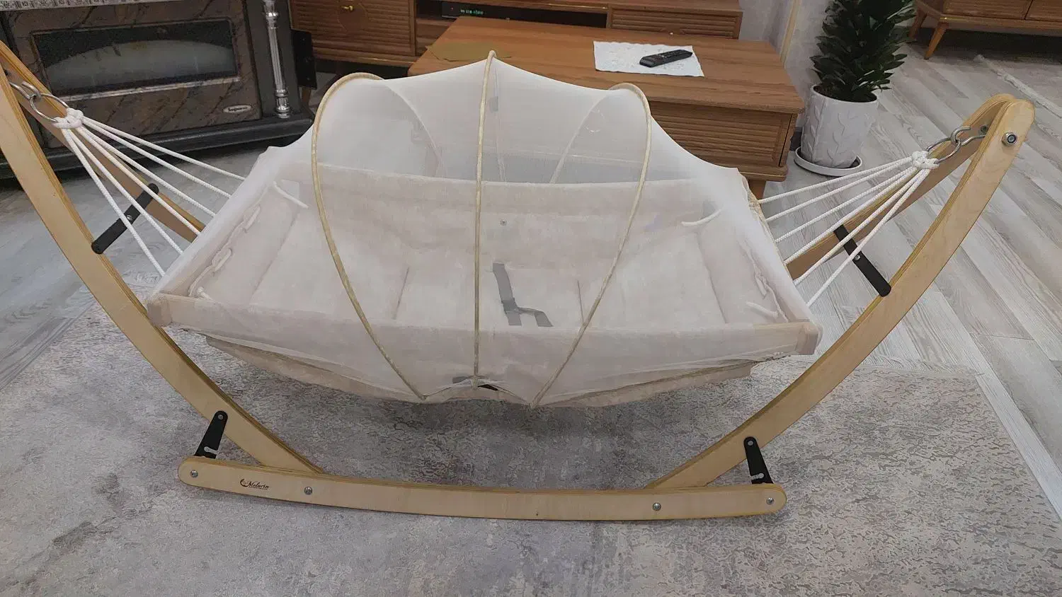 گهواره مناسب از بدو تولد کاملا سالم در حد نو|اسباب و اثاث بچه|فشم, |دیوار