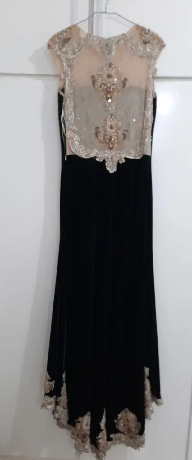 لباس جشن|لباس|شوشتر, |دیوار