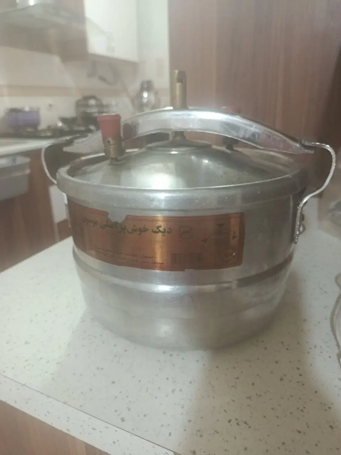 دیگ زودپز|ظروف پختوپز|پاکدشت, پاکدشت (مامازند)|دیوار