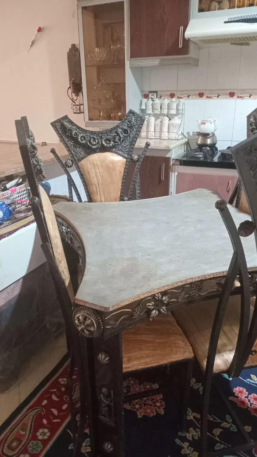 میز نهارخوری|میز و صندلی غذاخوری|نیشابور, کوی حسینی|دیوار