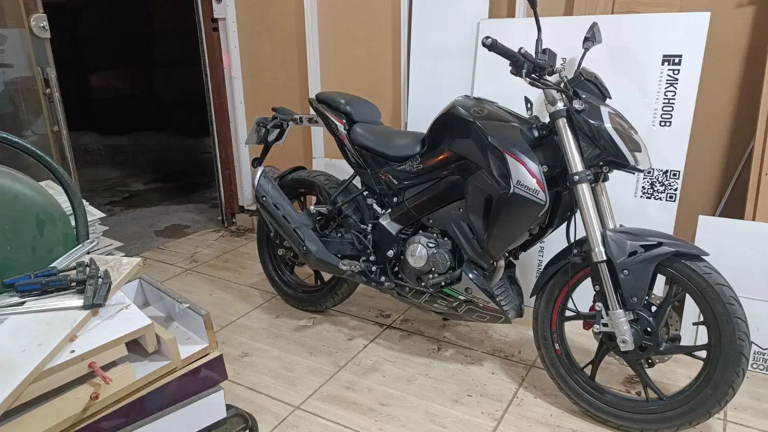 بنلی 180|موتورسیکلت|پاوه, |دیوار